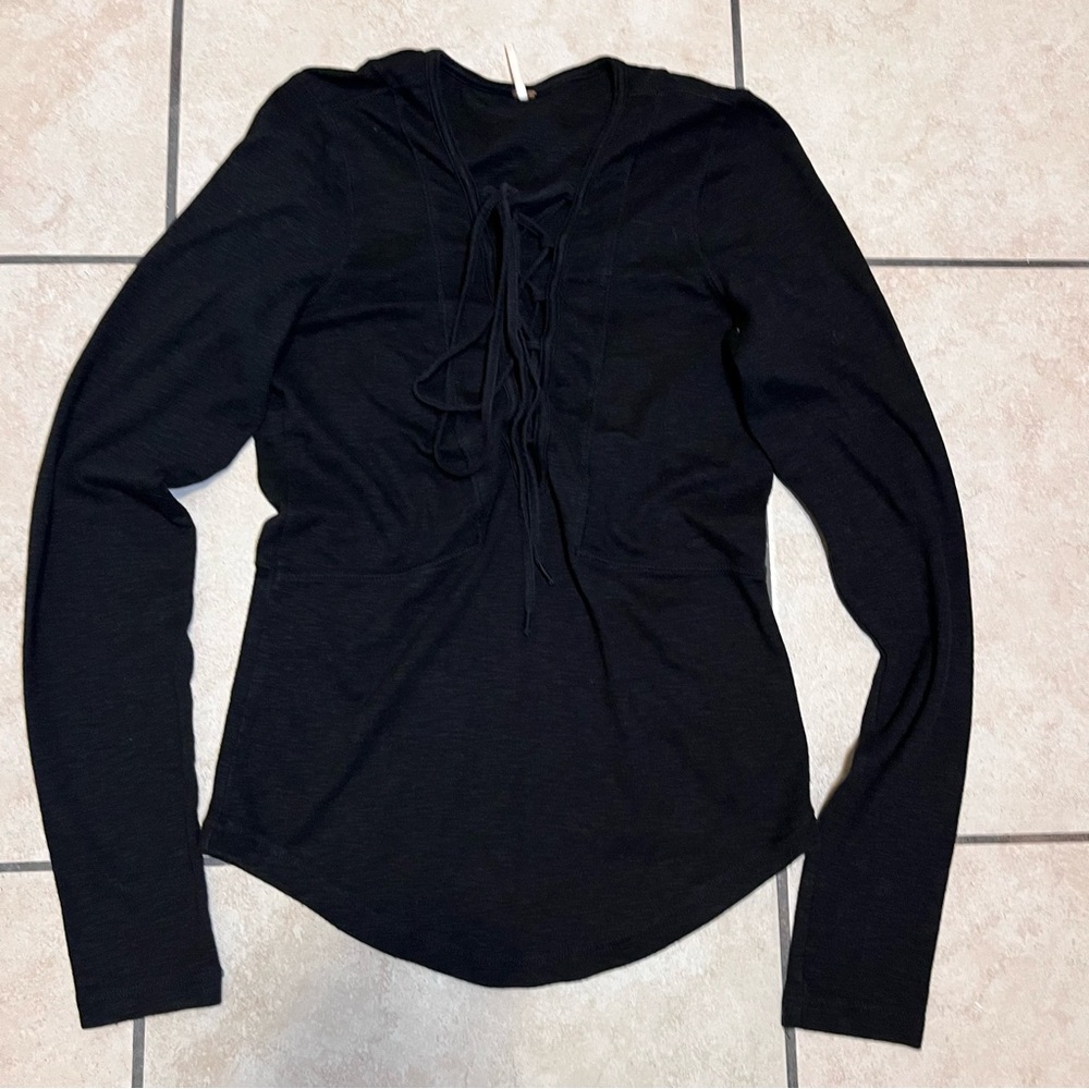 Free People Women's M‎ Black Long Sleeve Lace Up Tie Front Cotton Top